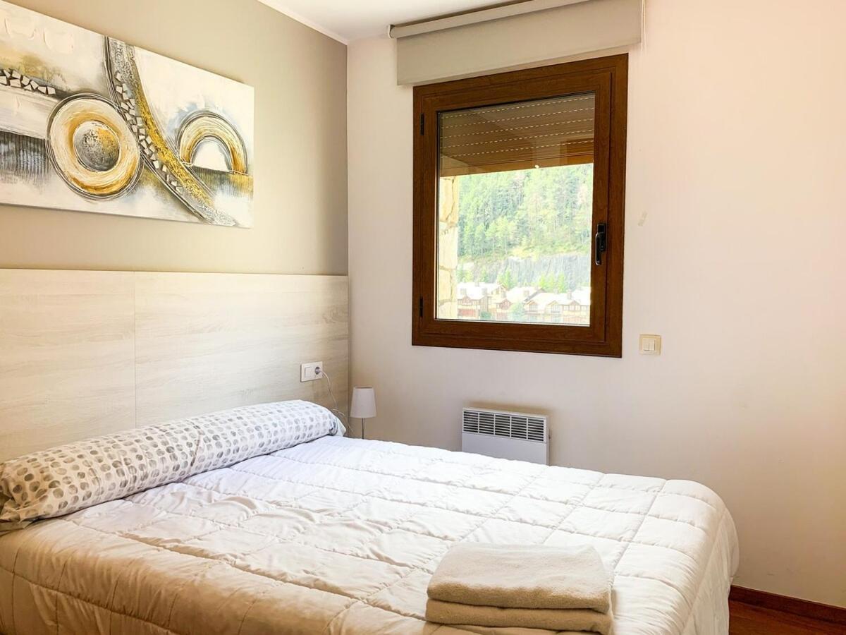 Apartamento Font Blanca En Arinsal Mas de Ribafeta Ngoại thất bức ảnh