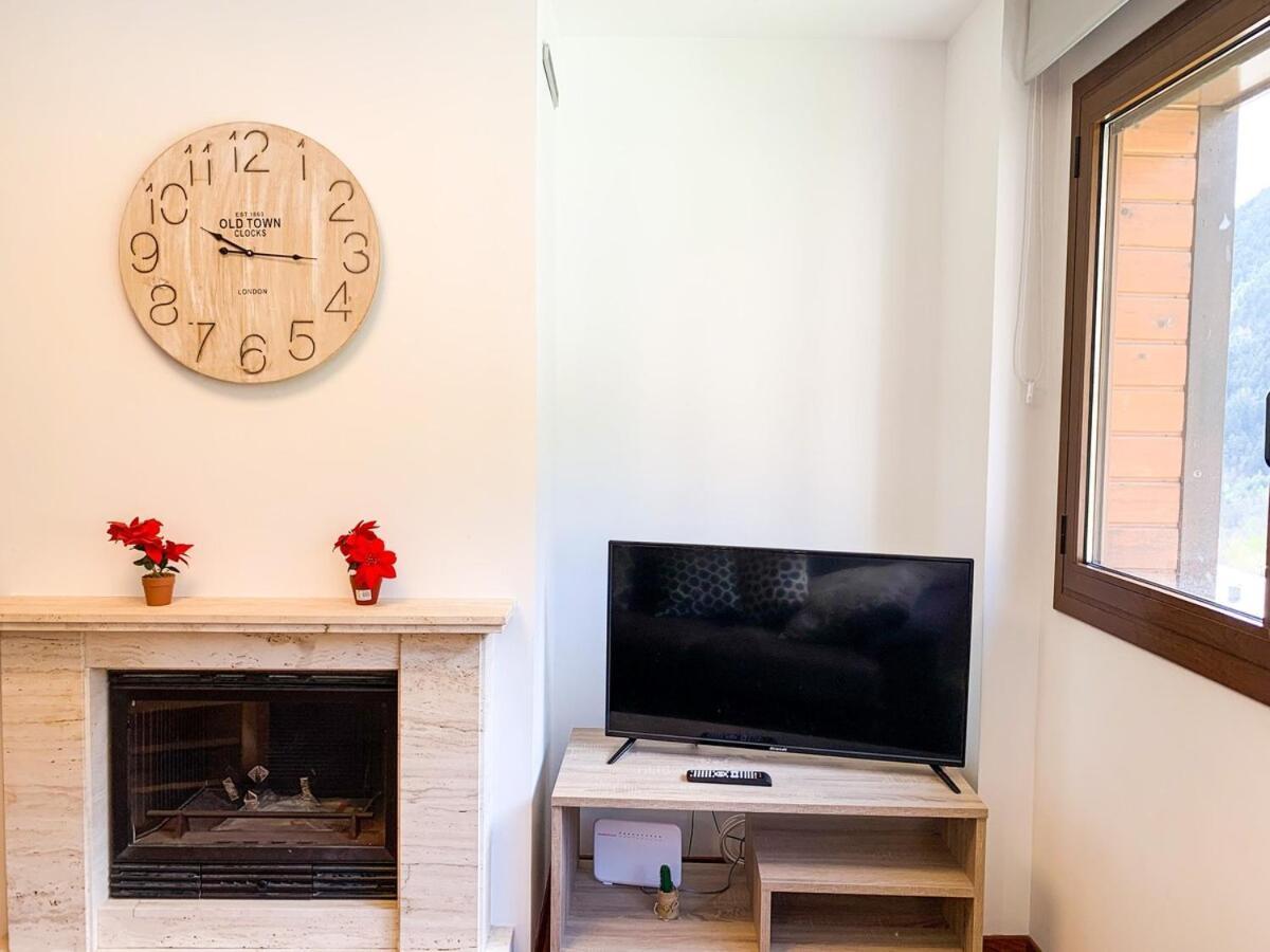 Apartamento Font Blanca En Arinsal Mas de Ribafeta Ngoại thất bức ảnh